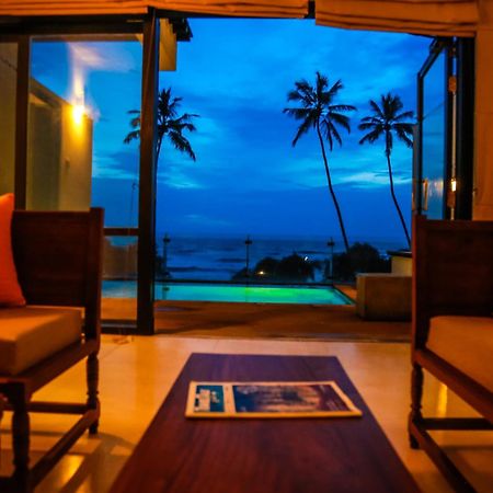 Grand Beach Wadduwa Exteriér fotografie