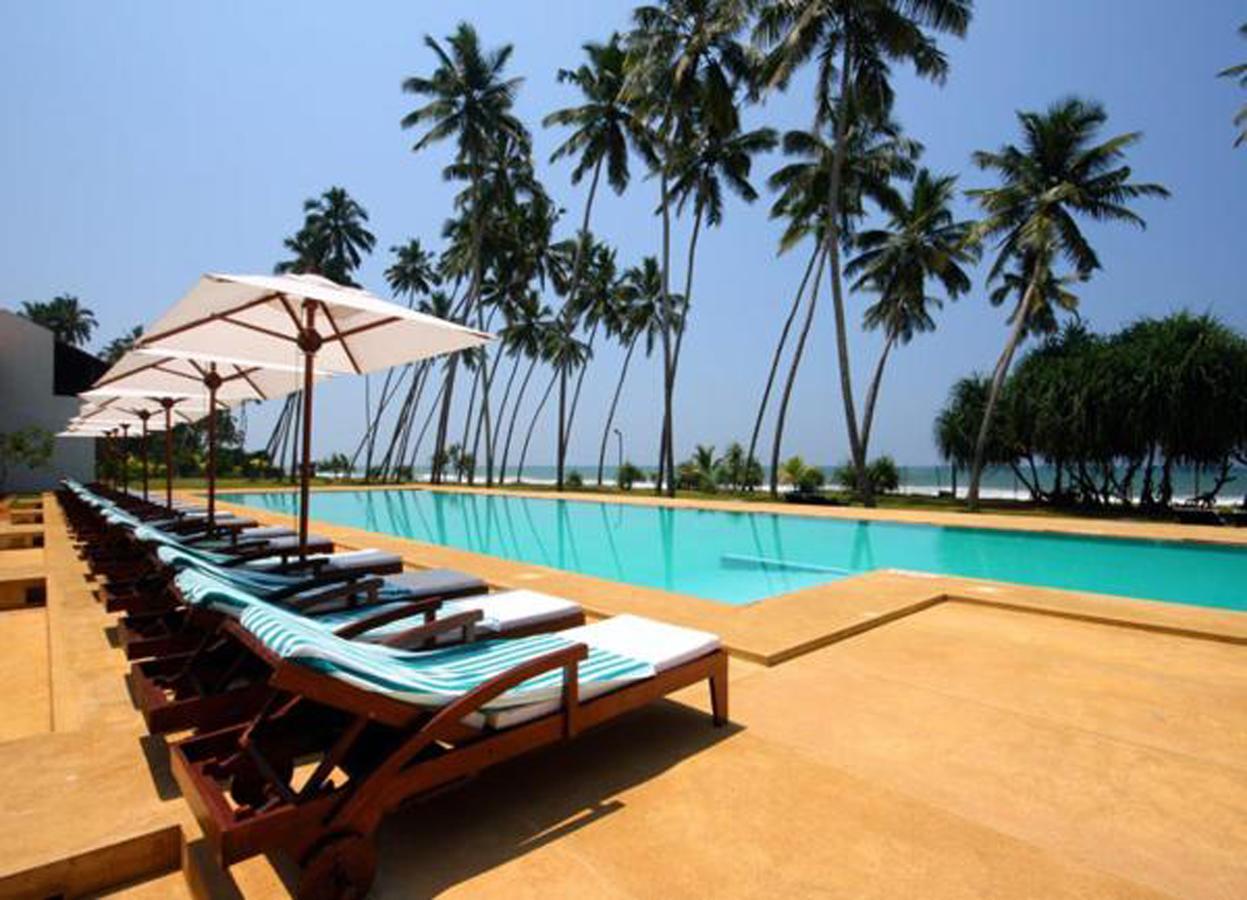 Grand Beach Wadduwa Exteriér fotografie