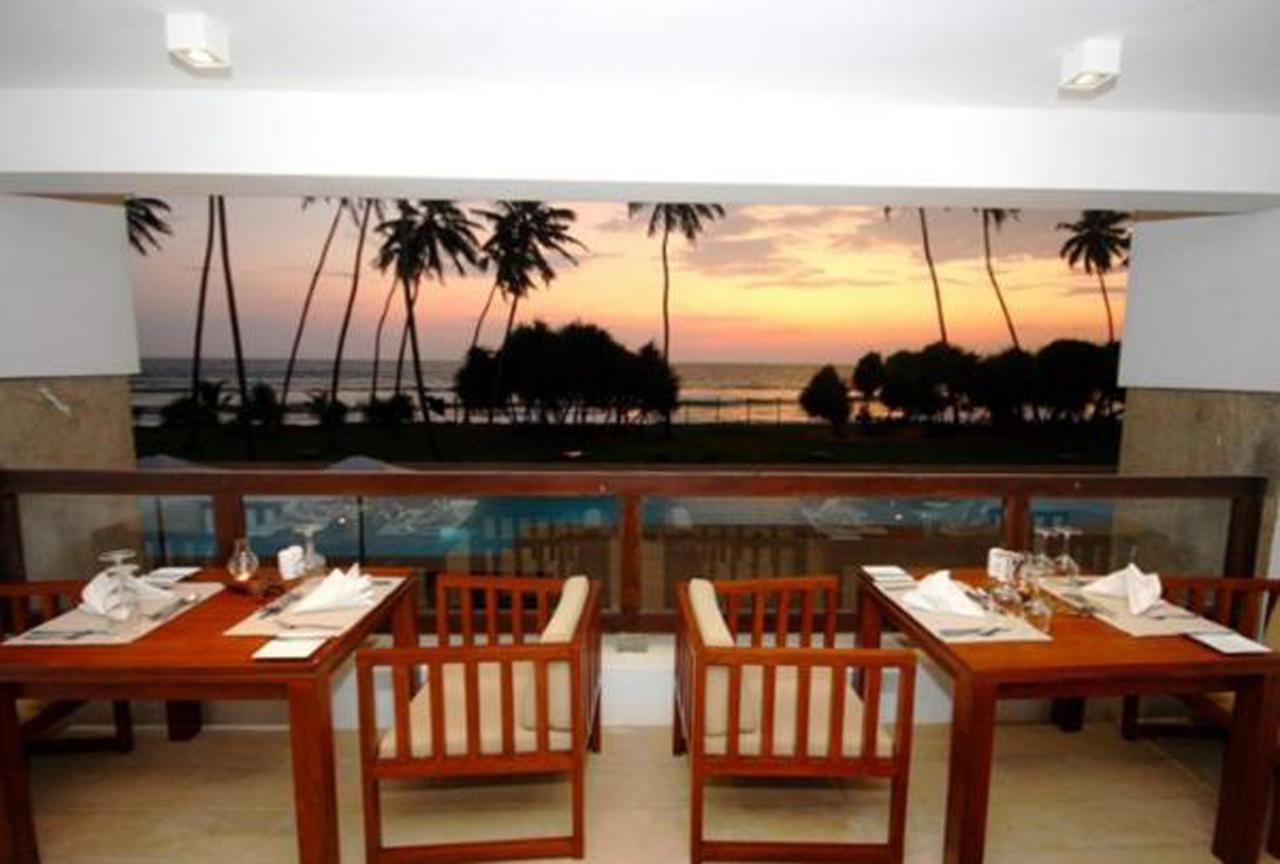 Grand Beach Wadduwa Exteriér fotografie